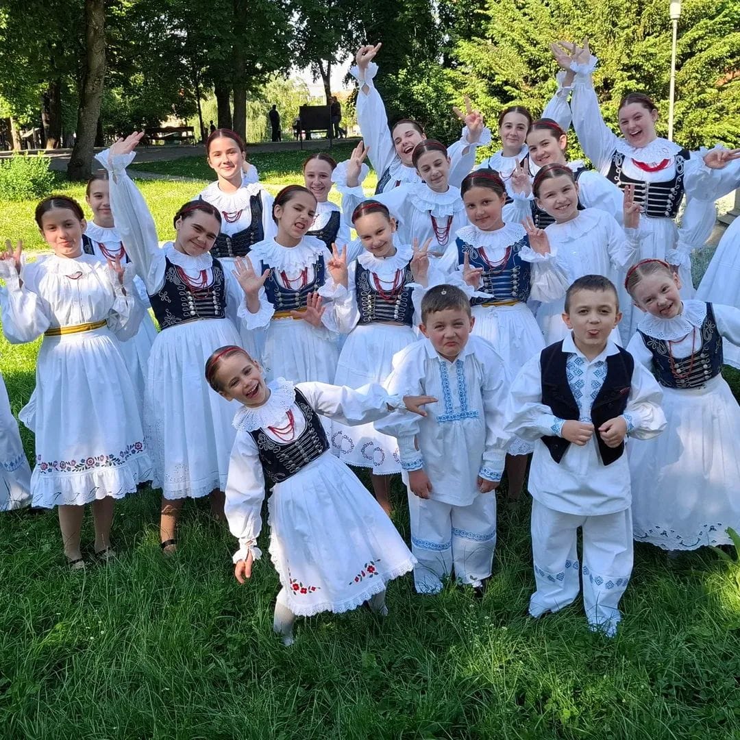 Dječja sekcija FA „Ivan Mažuranić“ oduševila na 49. Smotri dječjeg folklora