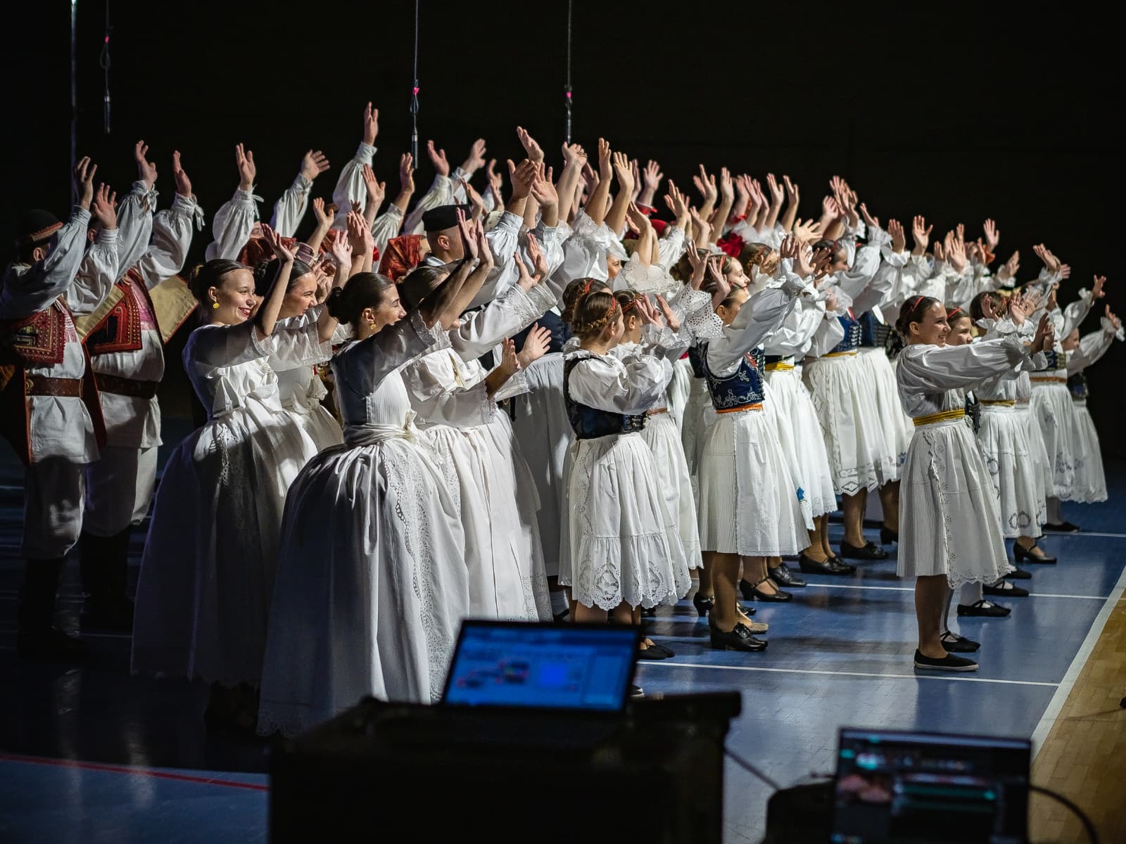 Kruna jubilarnog putovanja povodom 25 godišnjice rada Folklornog ansambla „Ivan Mažuranić” – Veliki koncert u Karlovcu 