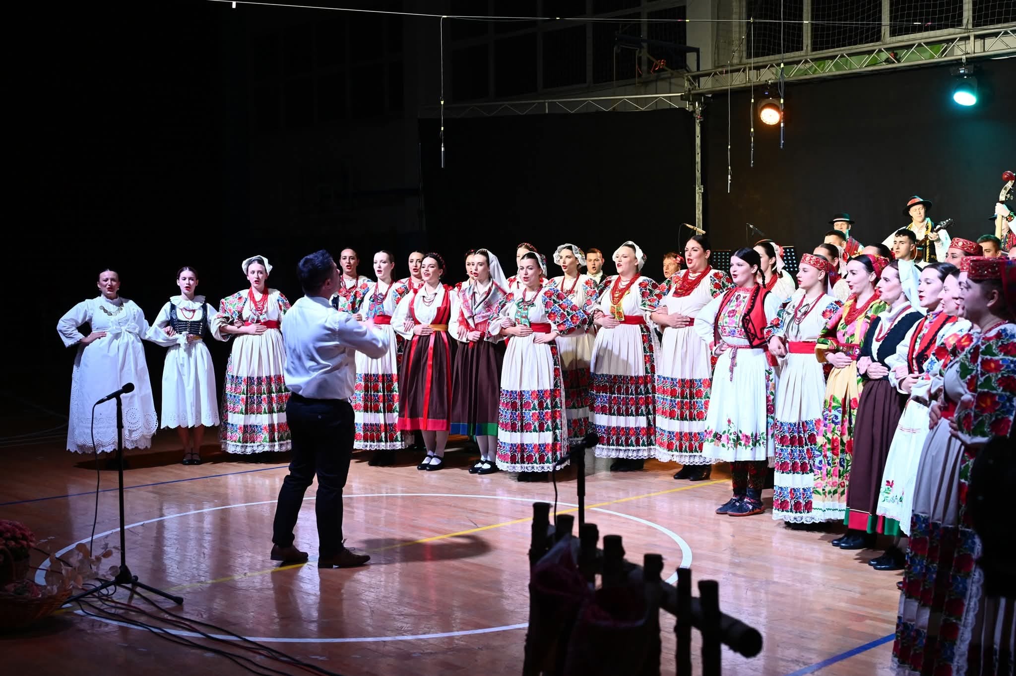 Održan i drugi jubilarni koncert povodom 25 godina djelovanja Folklornog ansambla "Ivan Mažuranić